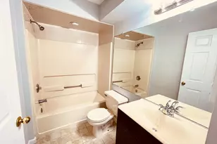 434 Waterford Dr, Edison, NJ 08817 - Photo 17