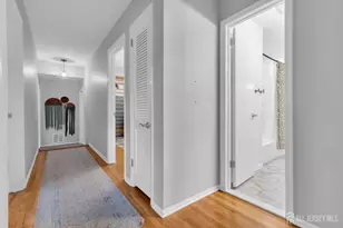 52 Eileen Way, Edison, NJ 08837 - Photo 23