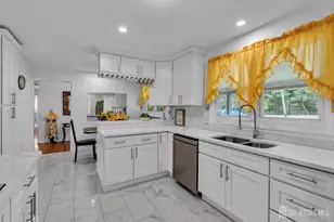 184 Route 520, Morganville, NJ 07751 - Photo 11