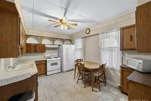 100 Grove Ave, Woodbridge Township, NJ 07095 - Photo 5