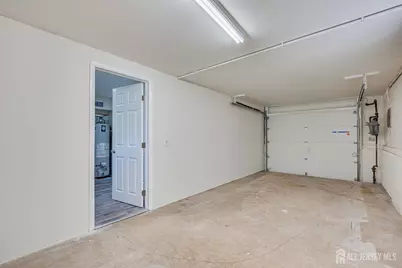 937 S Washington Avenue S, Piscataway Township, NJ 08854 - Photo 27