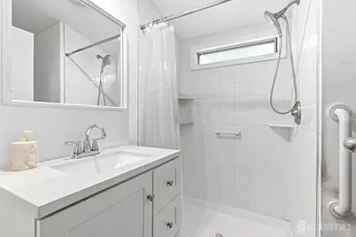 2505 Woodbridge Avenue #8L, Edison, NJ 08817 - Photo 13