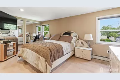 31 Pinetree Drive, Sayreville, NJ 08859 - Photo 23