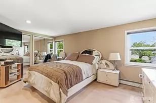 31 Pinetree Dr, Sayreville, NJ 08859 - Photo 23