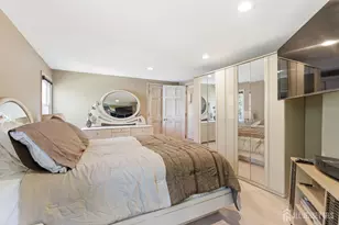 31 Pinetree Dr, Sayreville, NJ 08859 - Photo 25