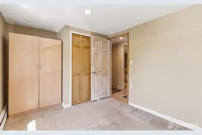 31 Pinetree Drive, Sayreville, NJ 08859 - Photo 29