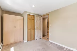 31 Pinetree Dr, Sayreville, NJ 08859 - Photo 29