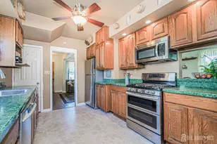 12 Fox Rd, Edison, NJ 08817 - Photo 11