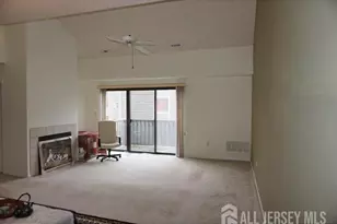 8612 Tamarron Dr, Plainsboro Township, NJ 08536 - Photo 5