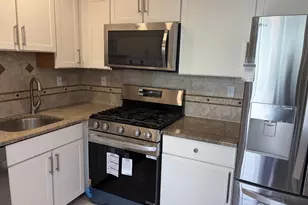 502 Great Beds Ct, Perth Amboy, NJ 08861 - Photo 21