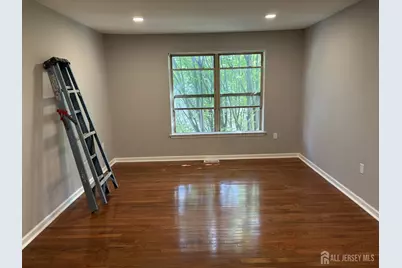 502 Great Beds Court, Perth Amboy, NJ 08861 - Photo 7
