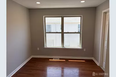 502 Great Beds Court, Perth Amboy, NJ 08861 - Photo 7