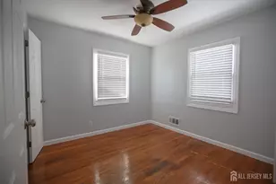 545 Olive Pl, Woodbridge Township, NJ 07095 - Photo 7