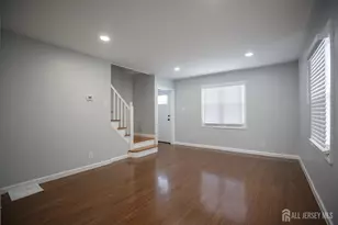 545 Olive Pl, Woodbridge Township, NJ 07095 - Photo 11