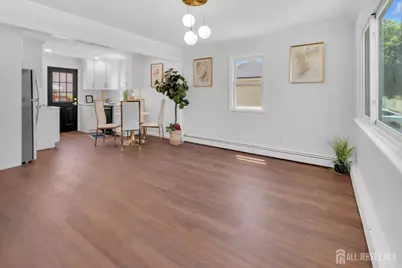 197 Delaware Avenue, Aberdeen Township, NJ 07721 - Photo 3