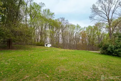 304 Schoolhouse Road, Monroe Township, NJ 08831 - Photo 33
