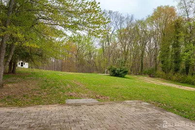 304 Schoolhouse Road, Monroe Township, NJ 08831 - Photo 35