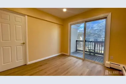 16 Lake Avenue #2B, East Brunswick Township, NJ 08816 - Photo 7