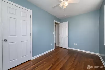 573 Garden Avenue, Woodbridge Township, NJ 07095 - Photo 11