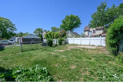 573 Garden Avenue, Woodbridge Township, NJ 07095 - Photo 19