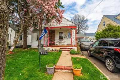 124 W 10th Avenue, Roselle, NJ 07203 - Photo 1