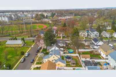 124 W 10th Avenue, Roselle, NJ 07203 - Photo 27