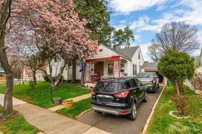 124 W 10th Avenue, Roselle, NJ 07203 - Photo 3