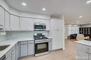 64 Cypress Dr, East Windsor Township, NJ 08520 - Photo 13