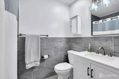 421 Hancock Place, Marlboro Township, NJ 07751 - Photo 15