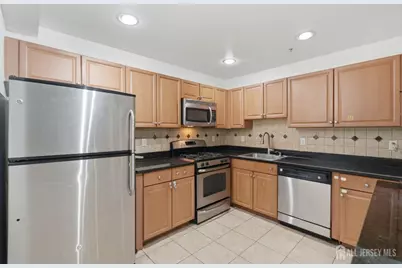 116 Chariot Court, Piscataway Township, NJ 08854 - Photo 13