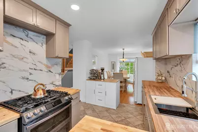 81 Ortley Court, Old Bridge Township, NJ 07747 - Photo 7