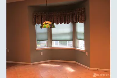 129 Valencia Drive, Monroe Township, NJ 08831 - Photo 9