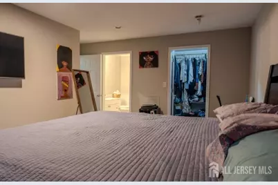 200 Sierra Court #B, Middlesex, NJ 07095 - Photo 9