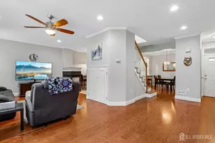 17 Miller Cir, Pennington, NJ 08534 - Photo 3