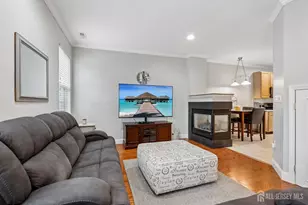 17 Miller Cir, Pennington, NJ 08534 - Photo 5