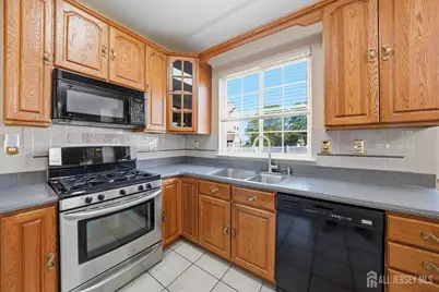 42 Hinton Street, Sayreville, NJ 08872 - Photo 9