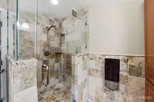 42 Hinton St, Sayreville, NJ 08872 - Photo 19