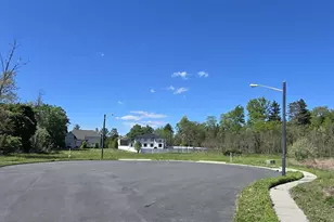 18 Interlaken Rd, South Brunswick Township, NJ 08852 - Photo 3