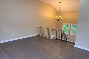 110 Murdock St, Fords, NJ 08863 - Photo 9