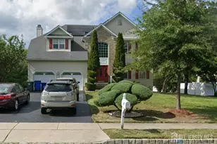 5 Mountain Ash Ct, Monroe Township, NJ 08831 - Photo 1