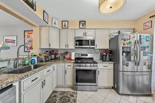 12 Borelle Square, Sayreville, NJ 08859 - Photo 5