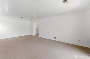 [Address not provided], Woodbridge Township, NJ 07095 - Photo 15