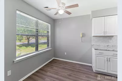 324 Sharon Garden Court, Woodbridge Township, NJ 07095 - Photo 7