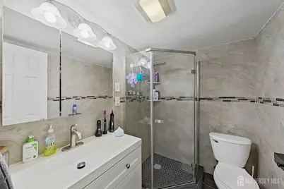 811 Lincoln Avenue, Burlington City, NJ 08016 - Photo 31