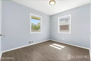 31 Stevens Rd, Edison, NJ 08817 - Photo 11