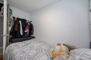 1501 Roosevelt Ave, Carteret, NJ 07008 - Photo 15