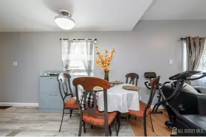 1501 Roosevelt Avenue, Carteret, NJ 07008 - Photo 13