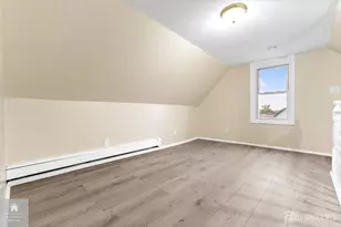 446 Baker Pl, Perth Amboy, NJ 08861 - Photo 13