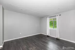 42 Norwich Pl, Franklin Township, NJ 08873 - Photo 5
