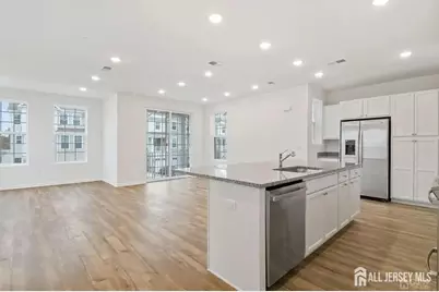 735 Station Road, Dunellen, NJ 08812 - Photo 7